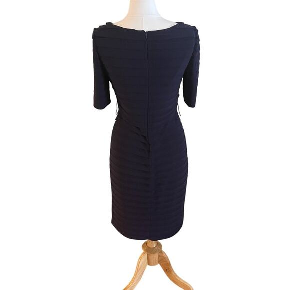 Adrianna Papell Navy Short Sleeve V-Neck Banded Sheath Dress Size 10 - Picture 3 of 12